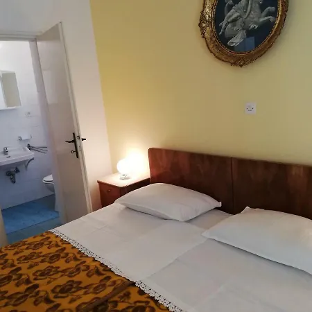 Apartment Mirjana